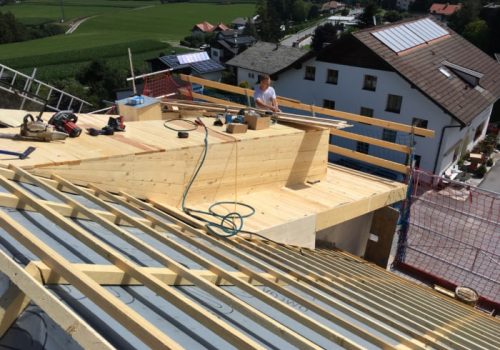 454445C8-0766-4722-9410-0E527EC00CAE-min